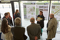 Karin Juhász, Landeshauptstadt Potsdam, informiert über den Stadtteil Karin Juhász, Landeshauptstadt Potsdam, informiert über den Stadtteil